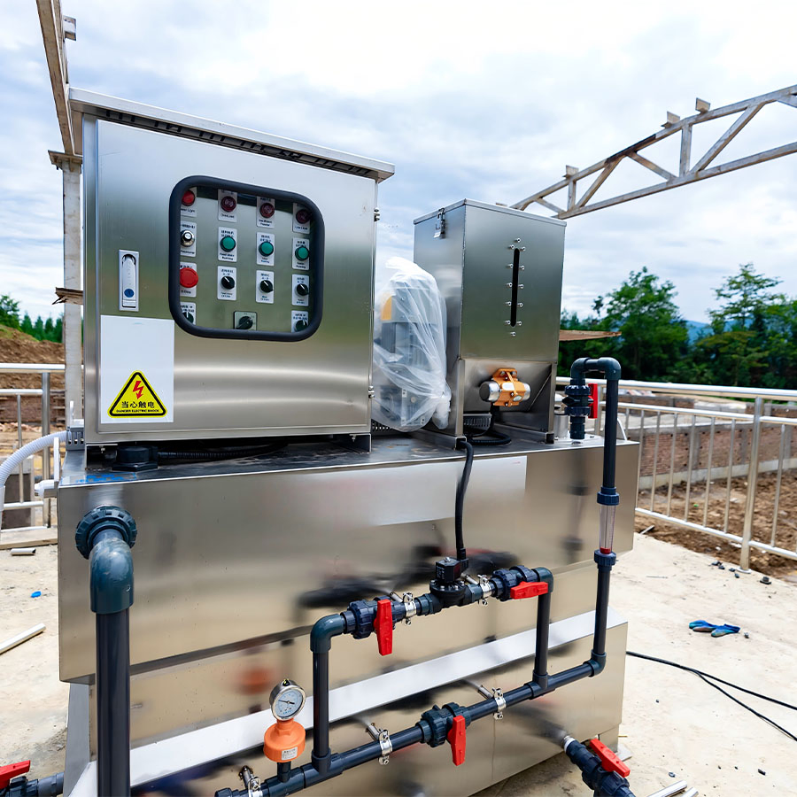 Fully Automated Chemical Dosing System for Labor-Reducing Operation Modes