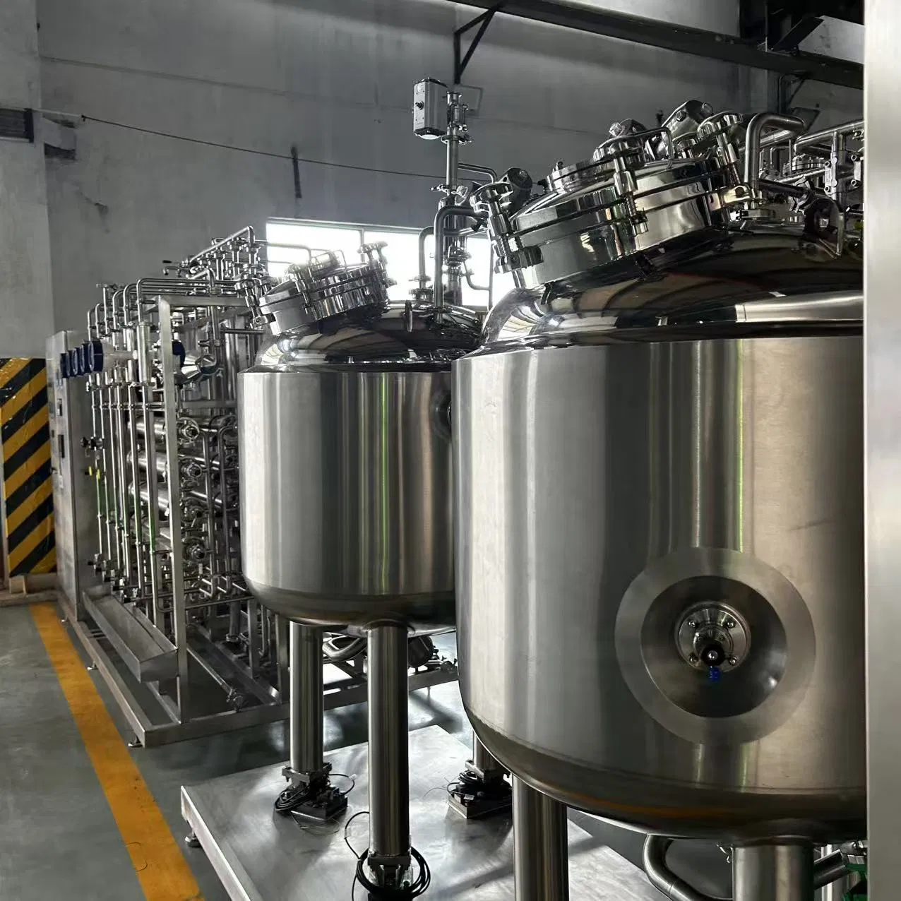 a Automated Precision Liquid Dosing and Mixing System for Pharmaceutical Solutions