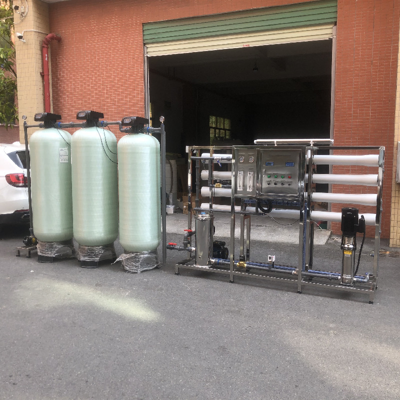 Manufacturer Reverse Osmosis Equipment 2tph RO Water System Industrial Water Treatment System