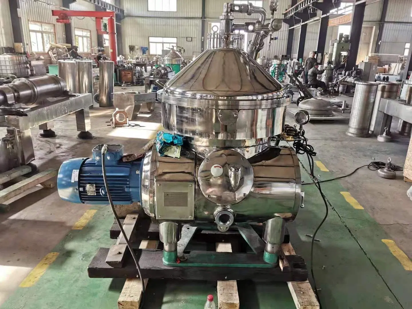 Full Auto Operation Electric Power Milk Water and Dairy Cream Separator System