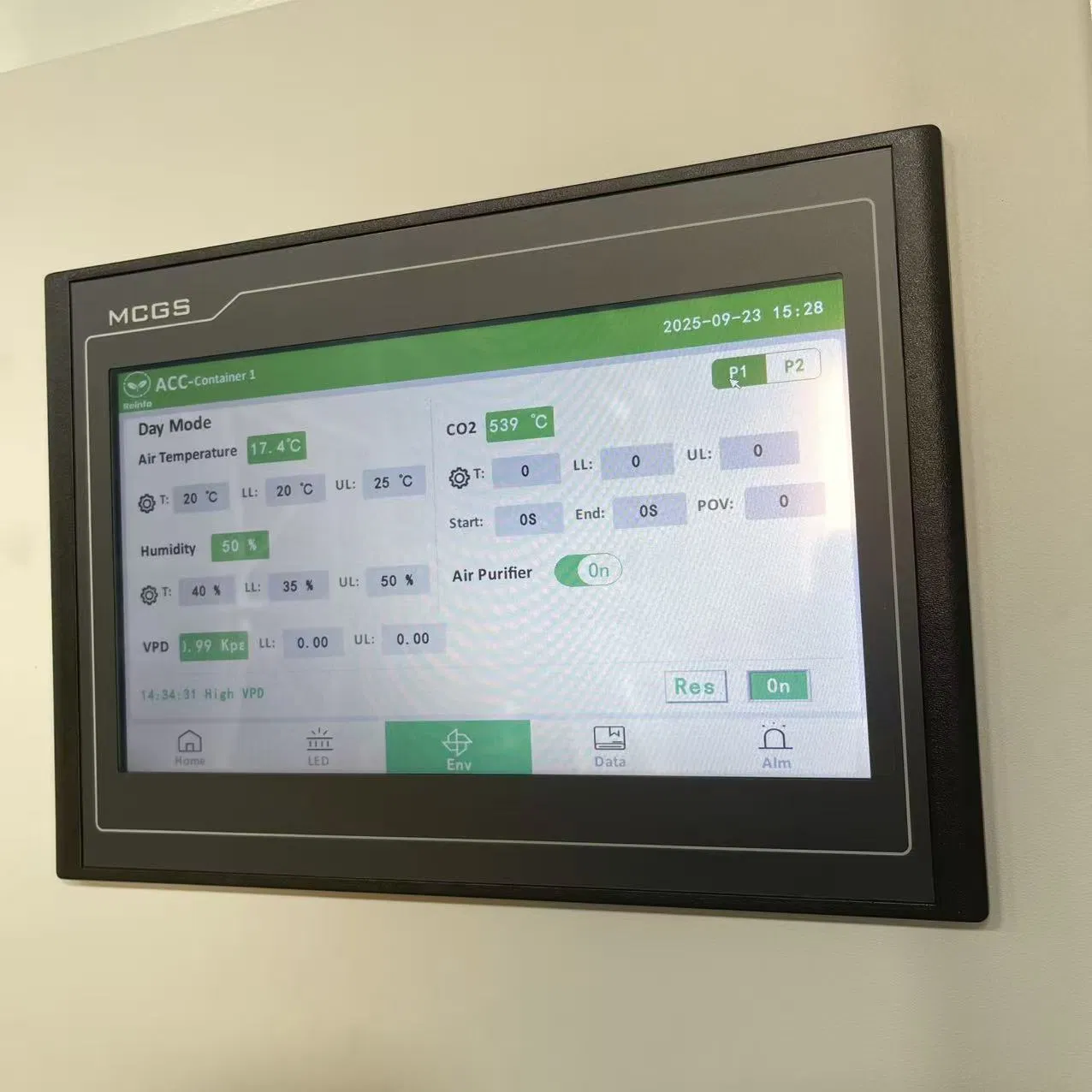 Automatic Nutrient Dosing Irrigation System for Indoor Vertical Farm