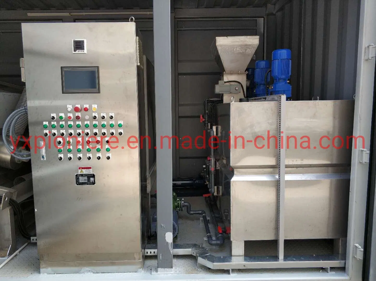 Mobile Sludge Dewatering System for Water Treatment