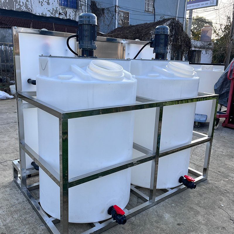 Industrial Dosing Pump/PLC Fully Automatic 200L/500L PE Chemical Dosing System for Wtp