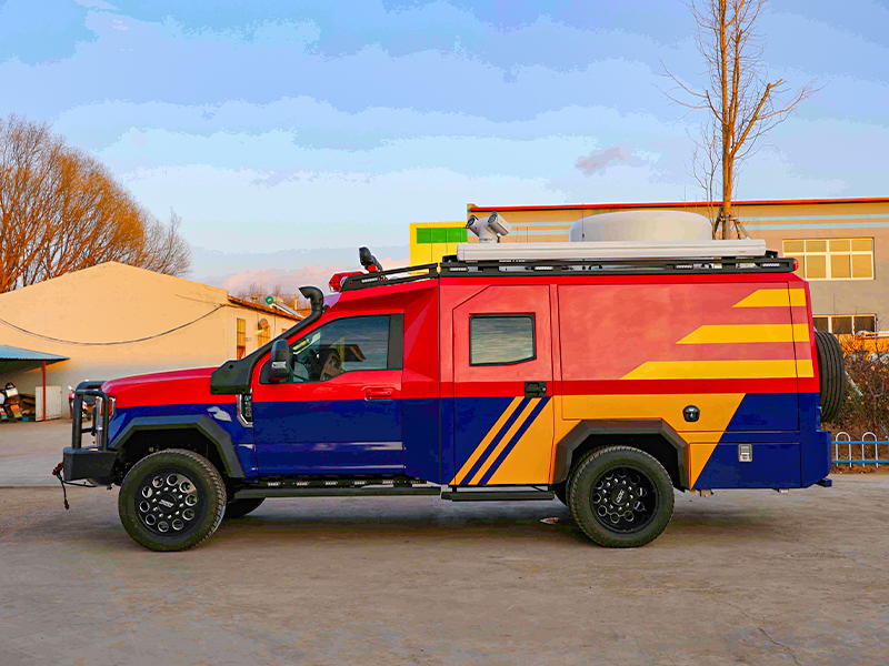 Large Expandable Shelter Communication Command Vehicle for Emergency Response (Satellite - Enabled)