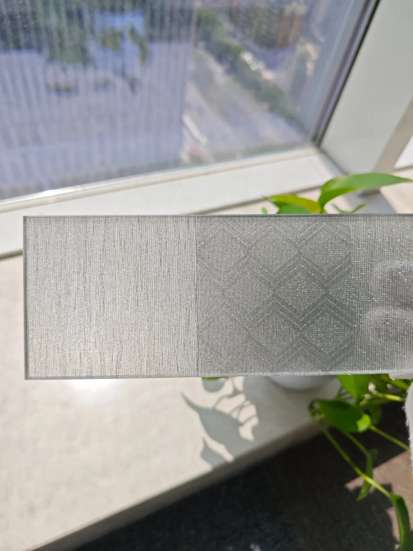 Patterned Glass Wired Laminated Glass Tempered Glass Auto Grade Glass 6.38 8.38 10.38mm