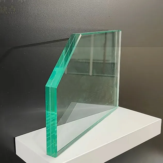 Laminated Glass Detail 3