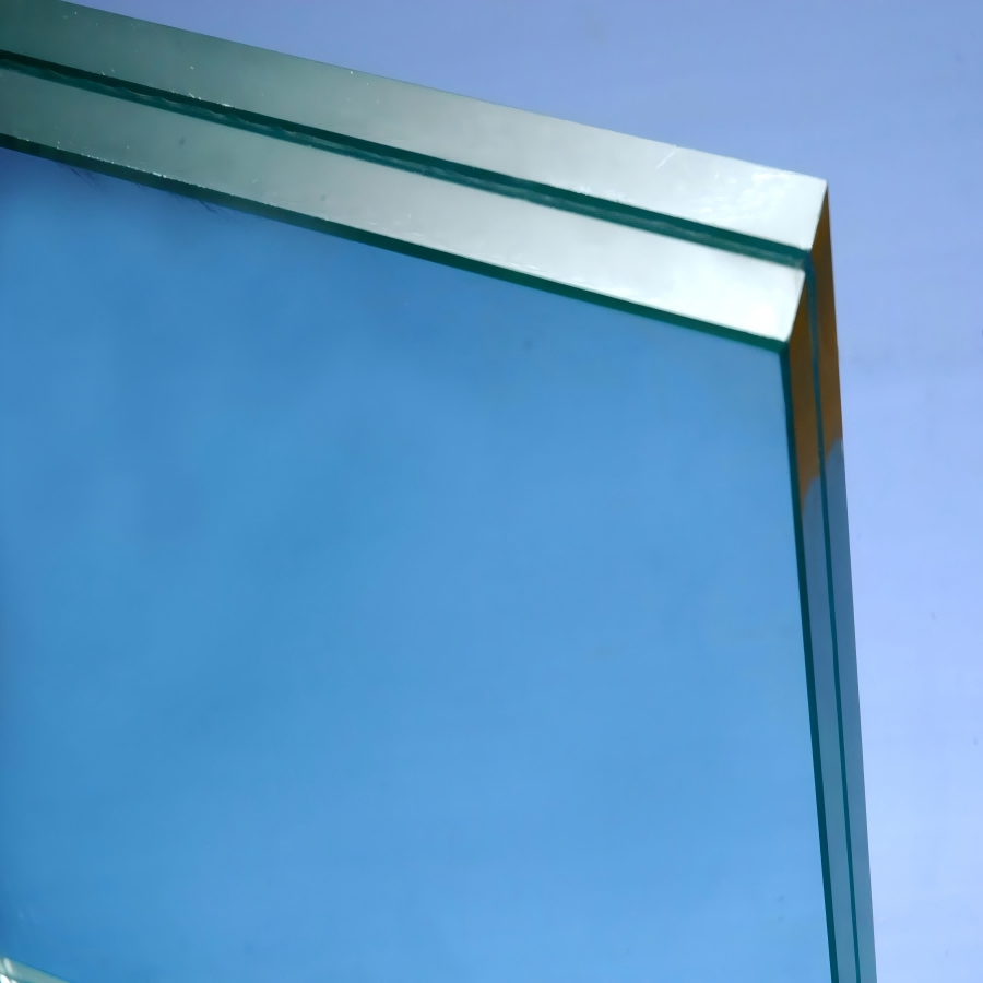 Factory Customized PVB/Smart/Pdlc Film Safety Laminated Glass for Bulletproof/Asoustic/Intelligent/Skylight/Automotive