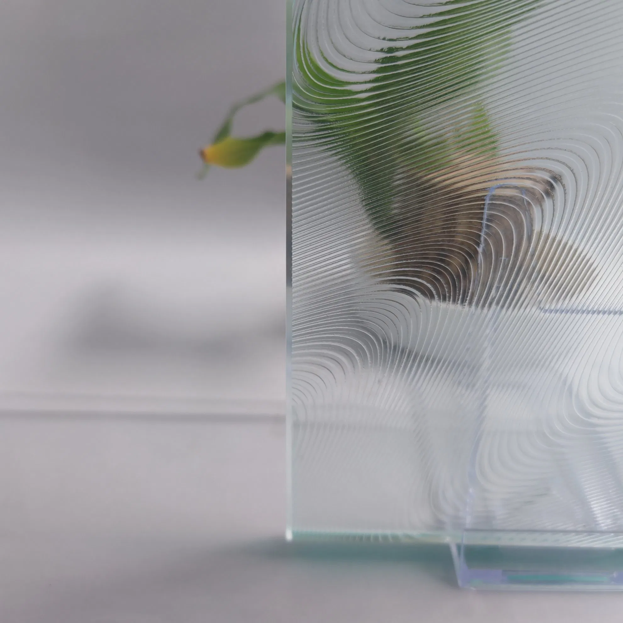 Comfortable Light Matte Surface Frosted Glass Bathroom Glass Acid-Teched Glass Comfortable Light Glass Float Glass Furniture Glass Customized Glass