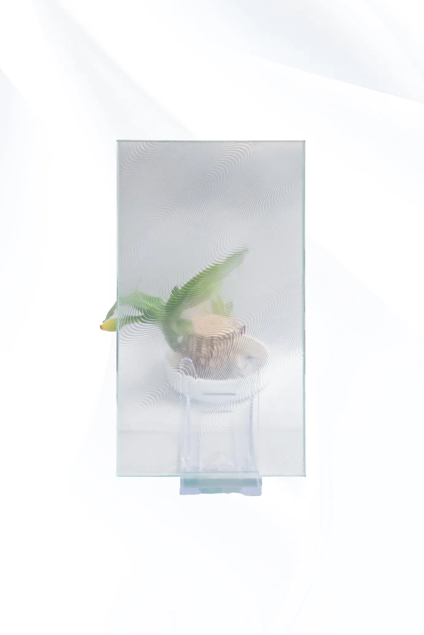 Comfortable Light Matte Surface Frosted Glass Bathroom Glass Acid-Teched Glass Comfortable Light Glass Float Glass Furniture Glass Customized Glass