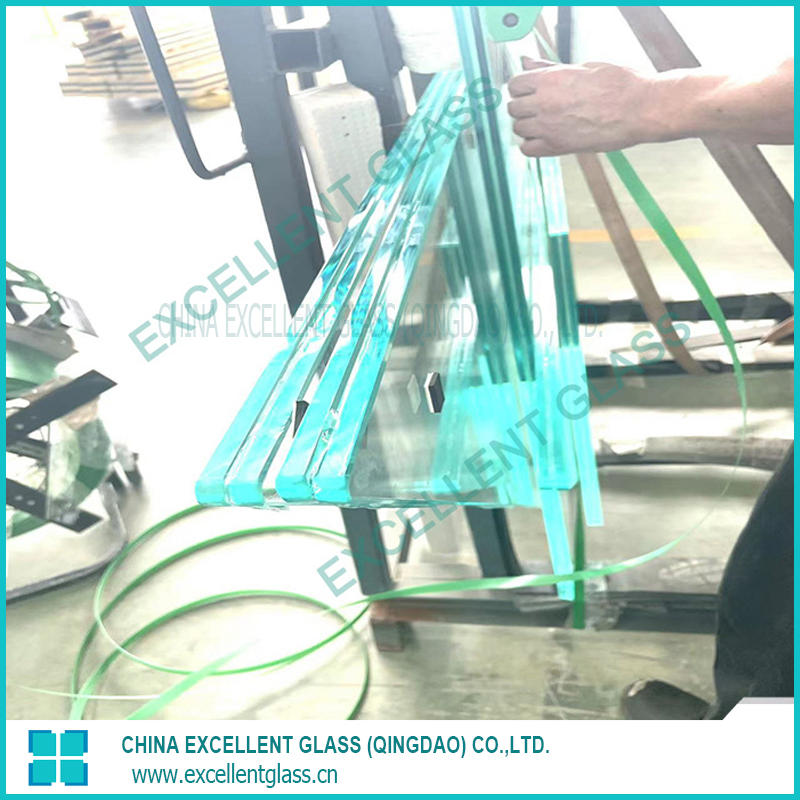 Railing Glass/Pool Fencing/Shower Door/Balustrade/Partition/Curved/Sgp Laminated/Bullet Resistant/Enameled/Tinted/Patterned/Fast Delivery/Manufacturer/Factor5.3