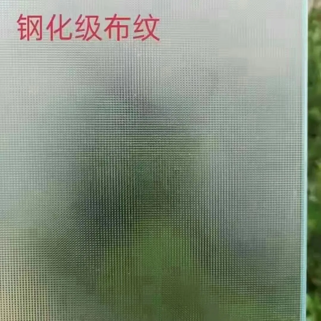 Clear Patterned Glass with ISO9001, ISO14001, Ohs18001 Certificate