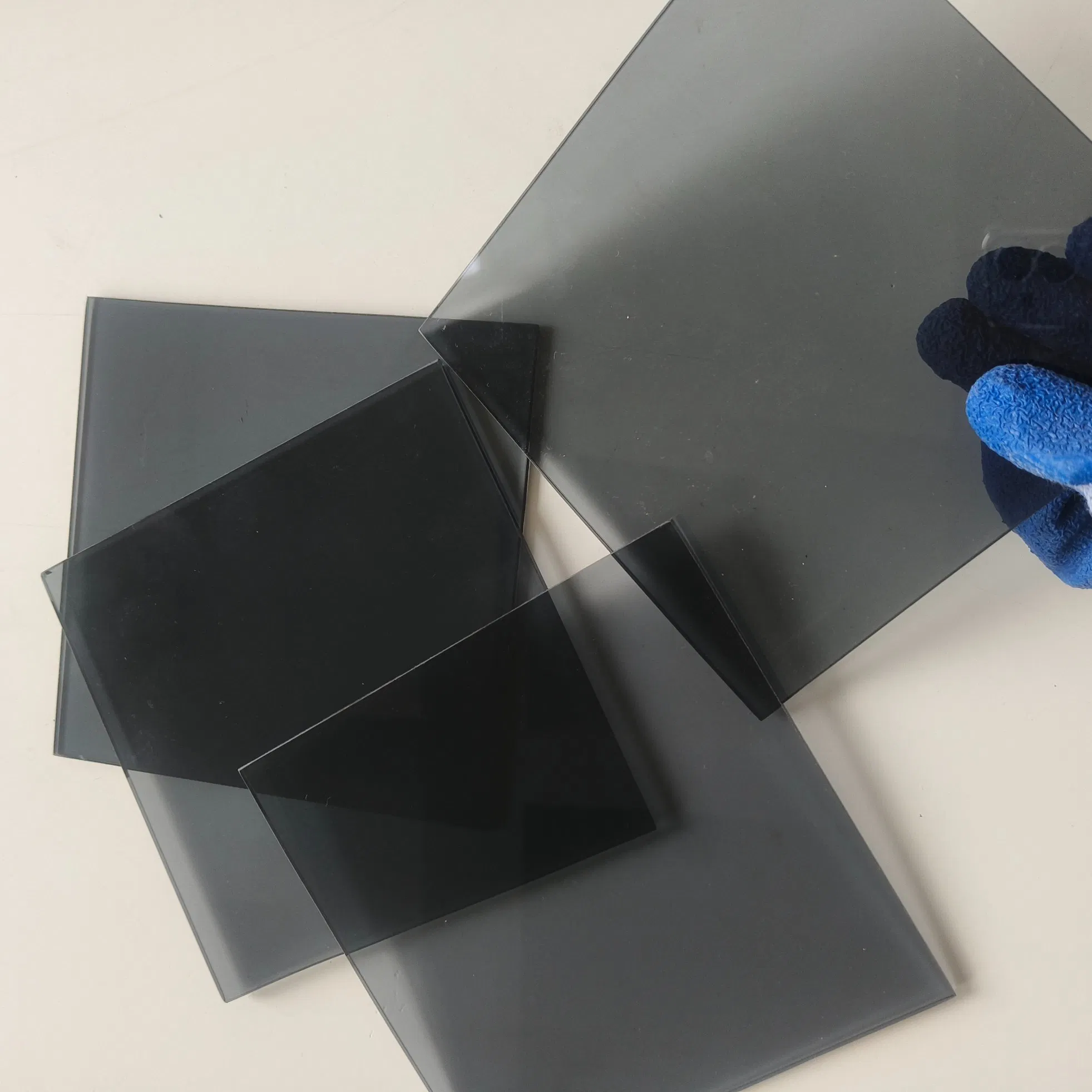 Float /Toughened/Laminated/Pattern/Tempered/Tinted Reflective Color Building Glass for Window/Door