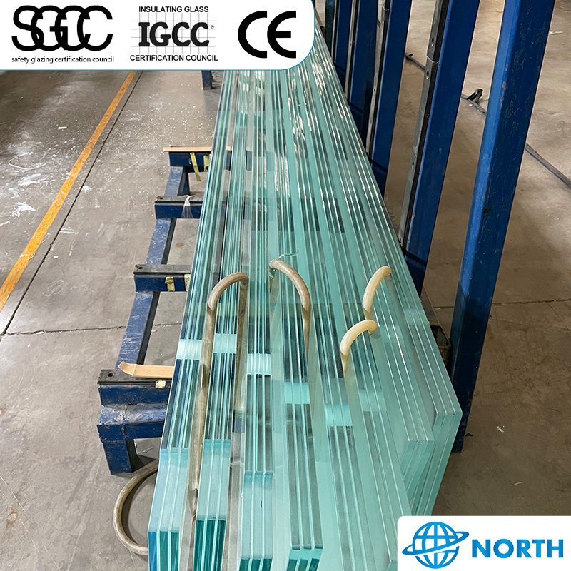 4-22mm Thick Flat Curved Clear Low Iron Gray Blue Color Tempered/Toughened Safety Glass with CE Igmc SGCC Certificate