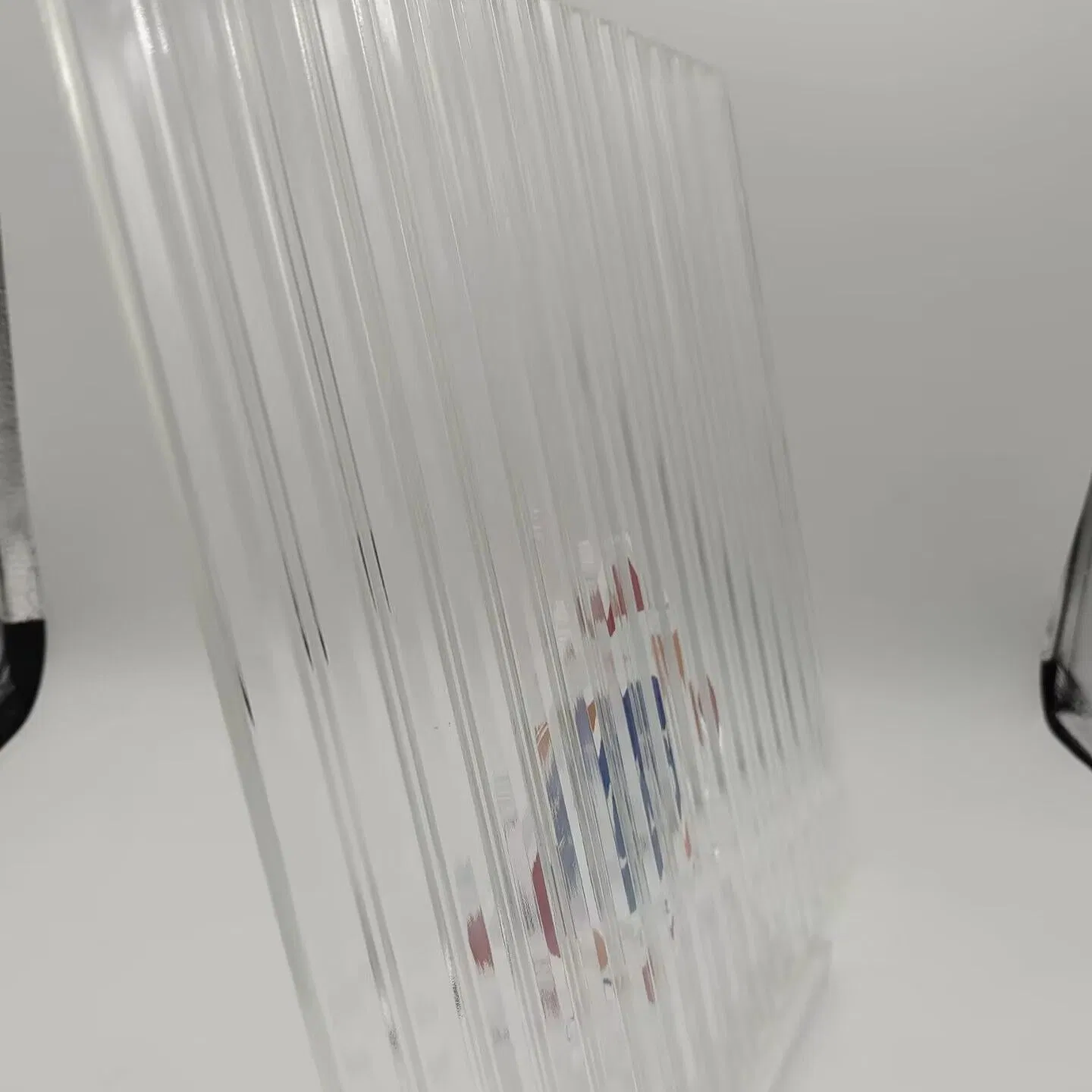 5mm Ultra Clear Big Moru Patterned Glass for Furniture/Architecture/Decorative