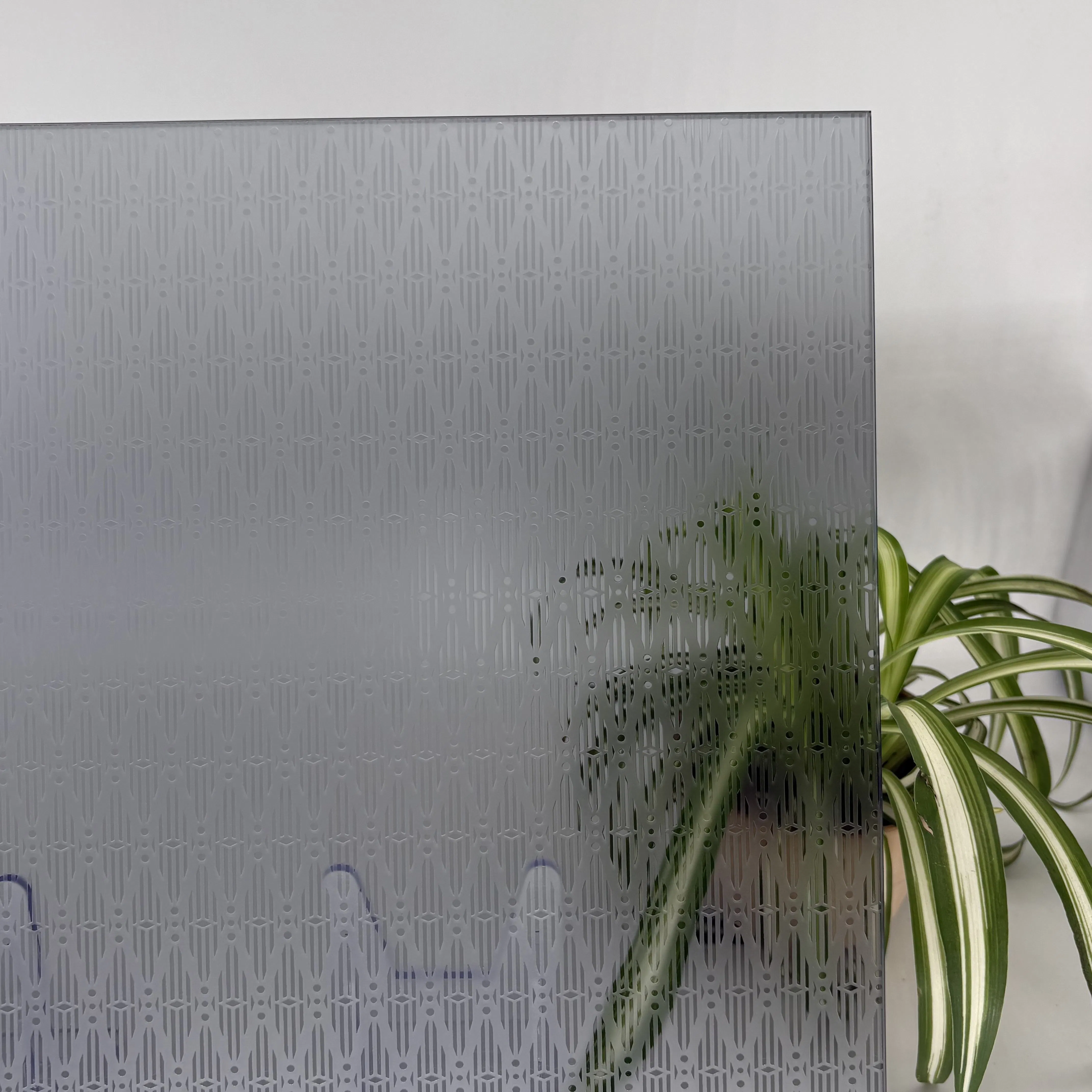 4-19mm Customized Acid Etched Satin Frosted Art Glass for Bathrooms