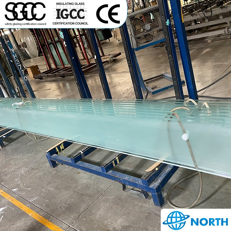 4-22mm Thick Flat Curved Clear Low Iron Gray Blue Color Tempered/Toughened Safety Glass with CE Igmc SGCC Certificate