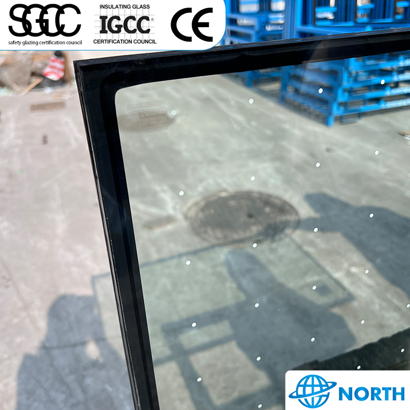 4-22mm Thick Flat Curved Clear Low Iron Gray Blue Color Tempered/Toughened Safety Glass with CE Igmc SGCC Certificate