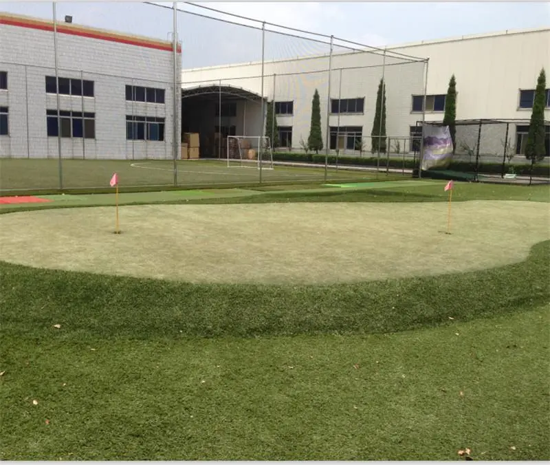 Sand Filled Putting Green3