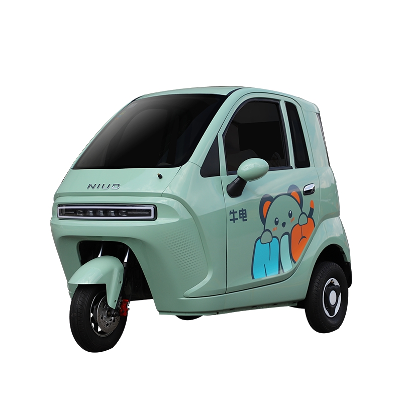 Wholesale 3 Wheel 2 Seat EEC Certified Electric Trike 90km Range Scooter for Adult