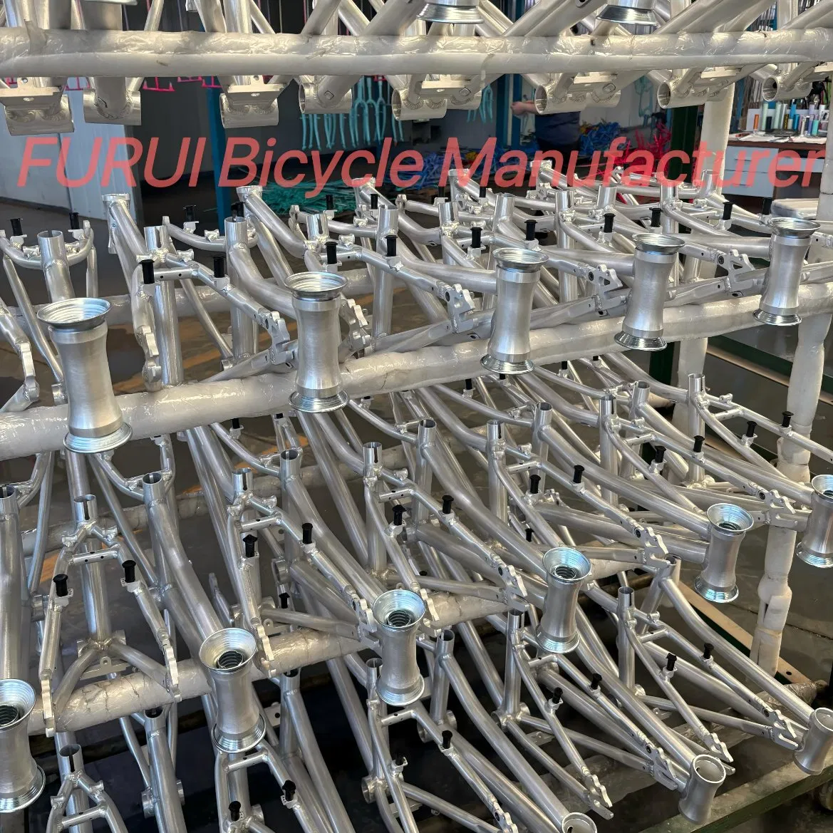 2025 New Efficient Wholesale Factory 700c" Cr-Mo Gravel Road Bike Adult Bicycle