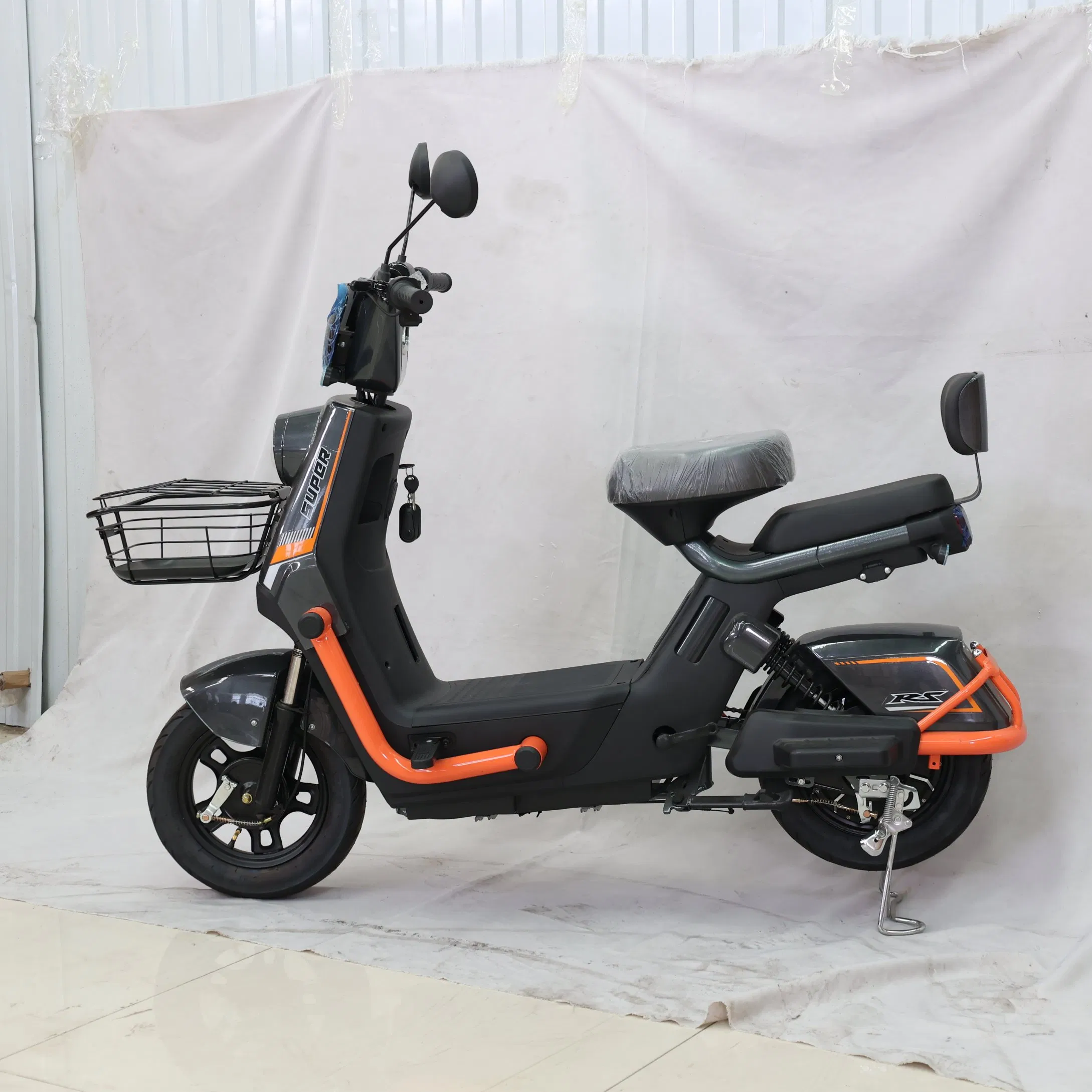 Custom Color Electric City Commuter Bicycle with Fast Charging