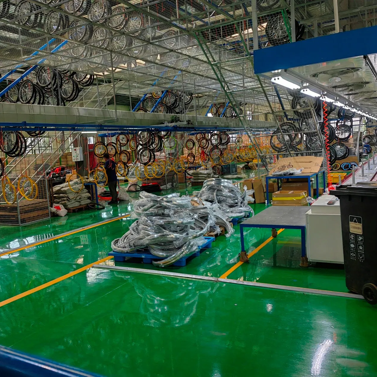 20" OEM/ODM Cheap Price Durable BMX Bicycle for Beginner Level Riders Stunts with CE Teens Training Freestyle Bike