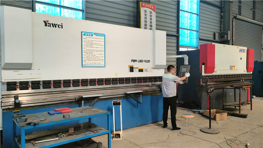 Metal bending process for precision e-bike frame manufacturing