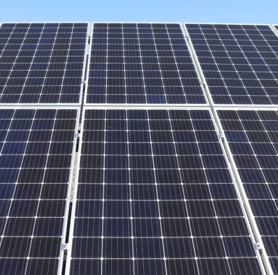Renewable Energy Photovoltaic 400kw Solar Panel Polycrystalline for Home and Commercial Use