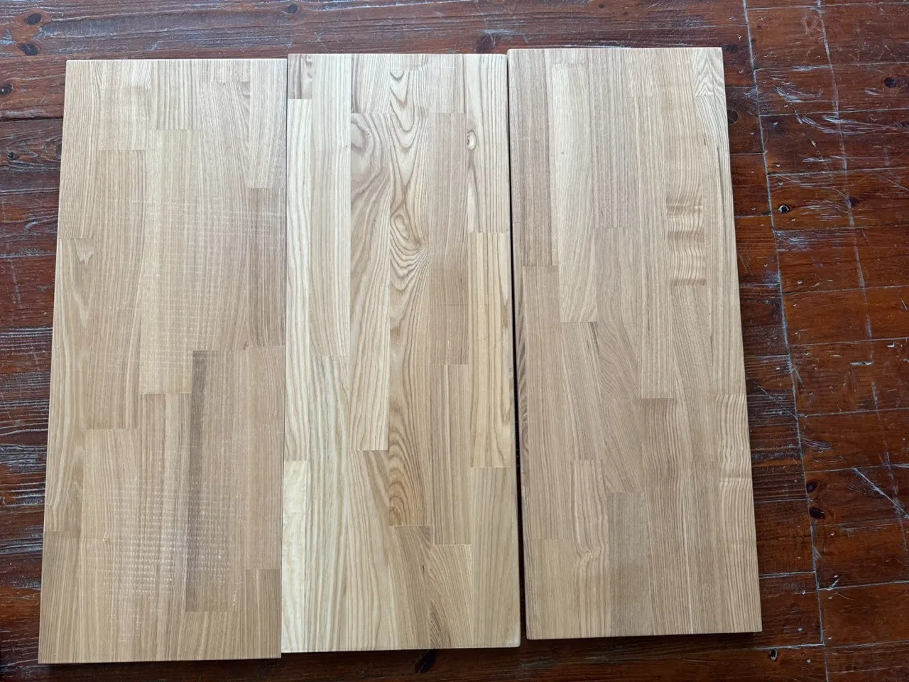 High-Quality Solid Wood Stair Treads for Luxury Home Design