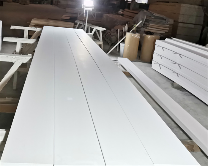 Factory White Primer S4s Flat Baseboard Skirting Board Door Casing Interior Decoration Moulds Waterproof Skirting Baseboard