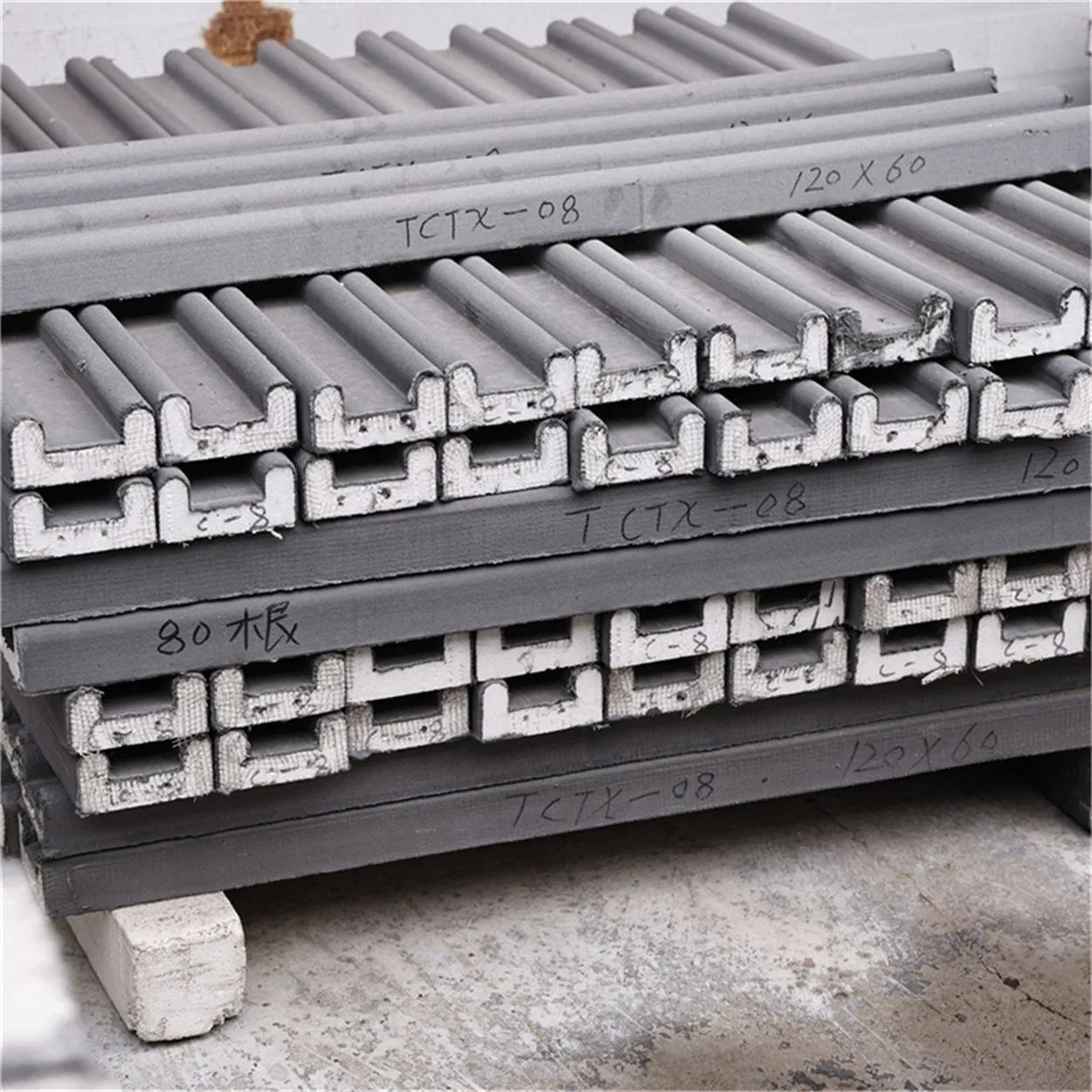 Modern Design Exterior Wall EPS Decorative Lines Polystyrene Window Frame Mouldings and Cornice Line Wall Moulding Decorative