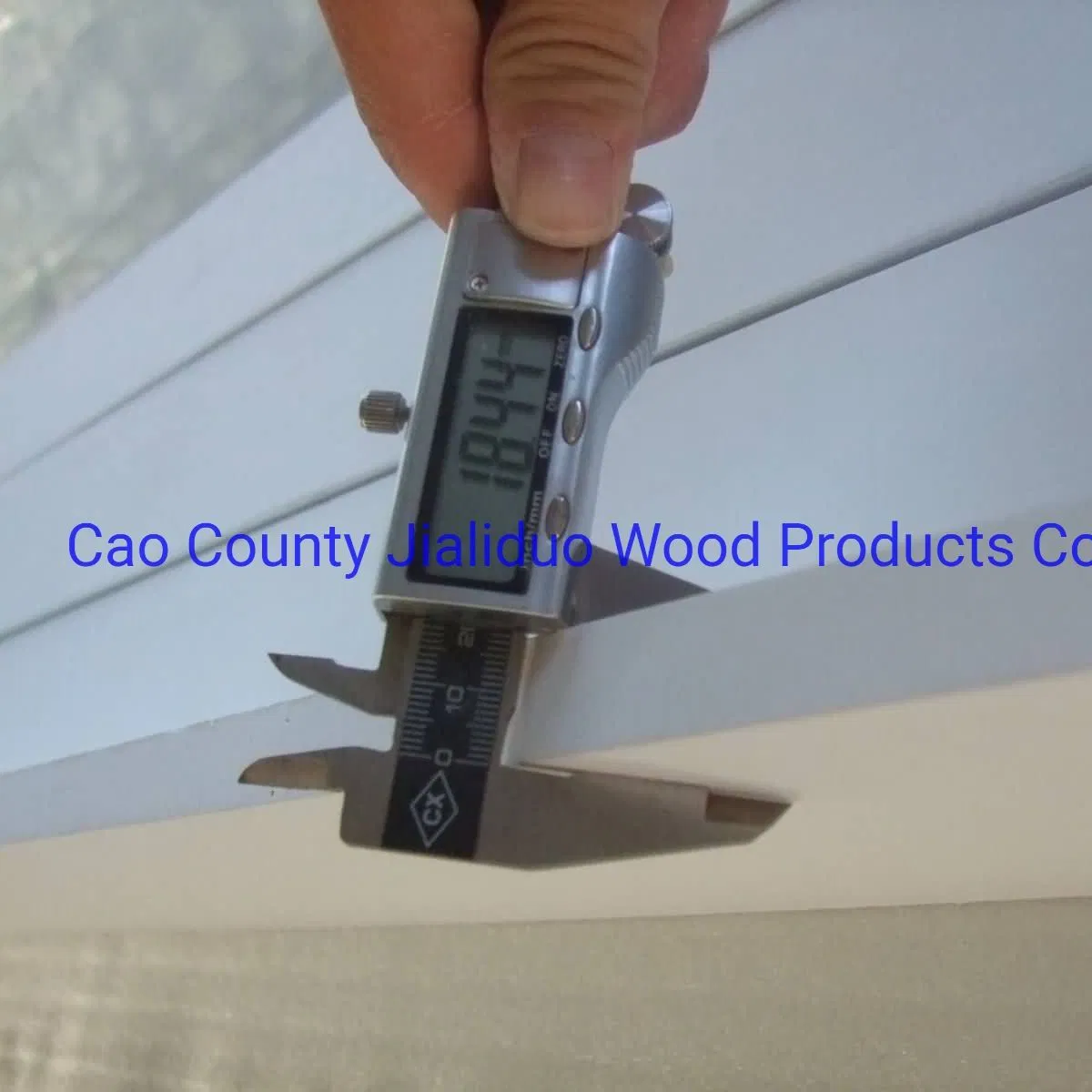 Customized S4s S3s Radiata Pine Baseboard Moulding