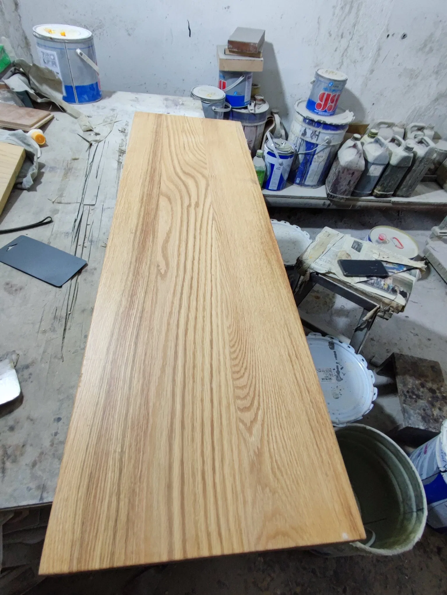 High-Quality Wood Stair Treads Scratch-Resistant Finish for Heavy Foot Traffic