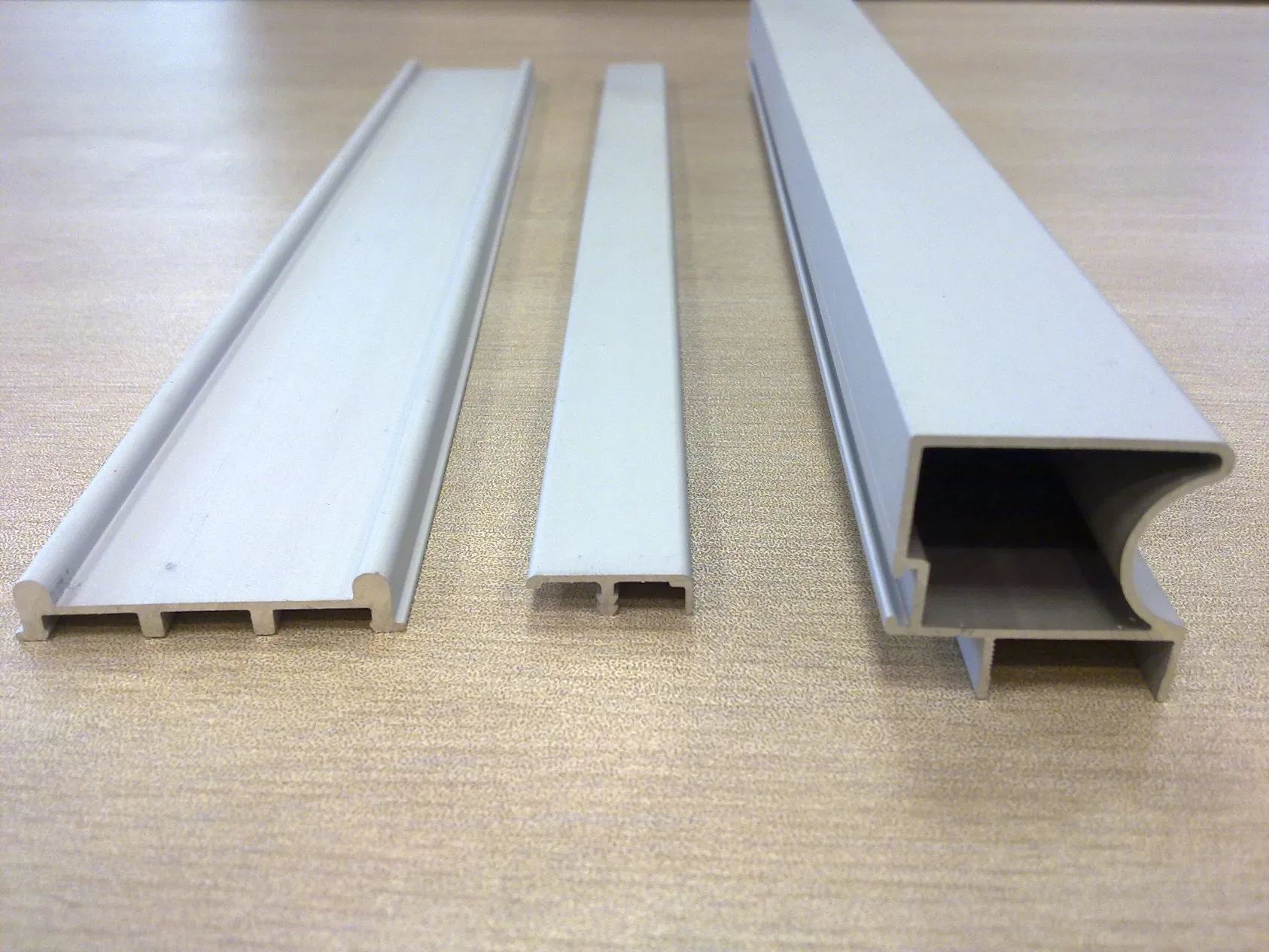 OEM Modern Style Skirting Board Baseboard for House/ Home Decoration