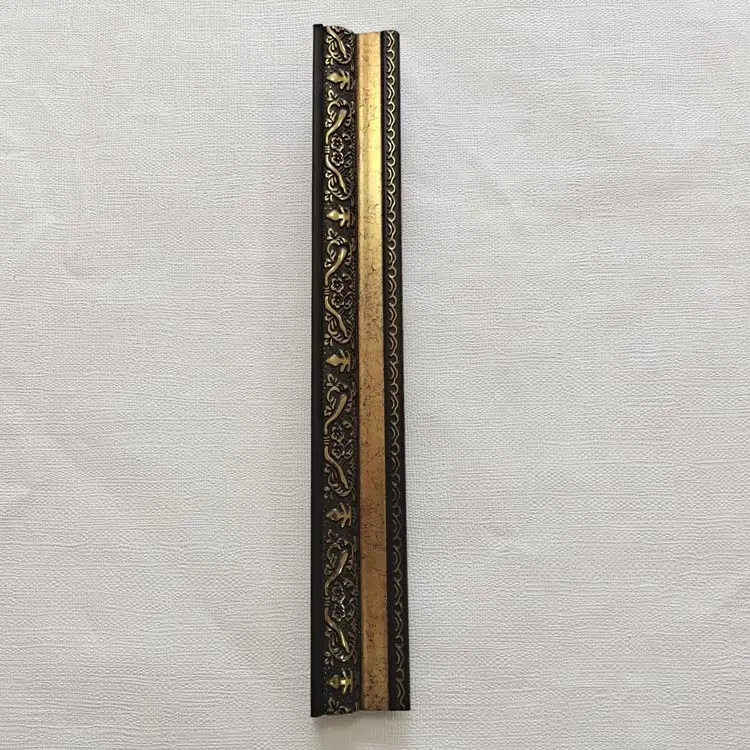 Middle Eastern Style Wholesale Popular PS Interior PS Decorative Crown Polyurethane Decor Cornice Moulding