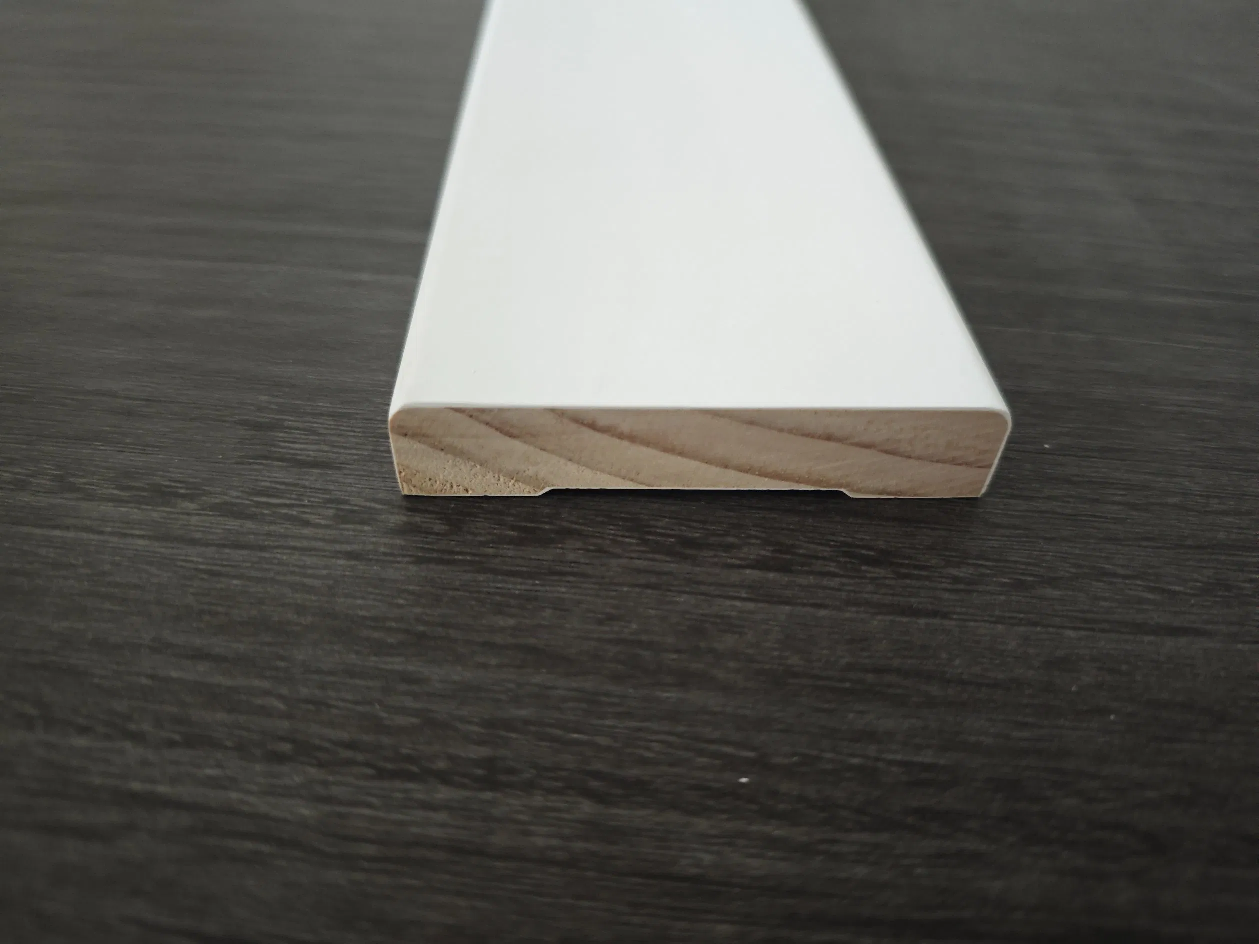 92 X 18 Primed Pine Moulding Pencil Round Profile 5.4m