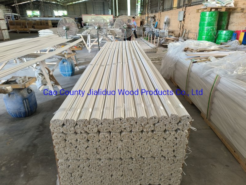 Gesso Small Mouldings with Different Kinds of Shapes