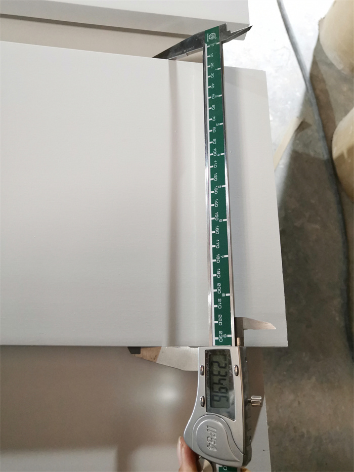 Factory White Primer S4s Flat Baseboard Skirting Board Door Casing Interior Decoration Moulds Waterproof Skirting Baseboard