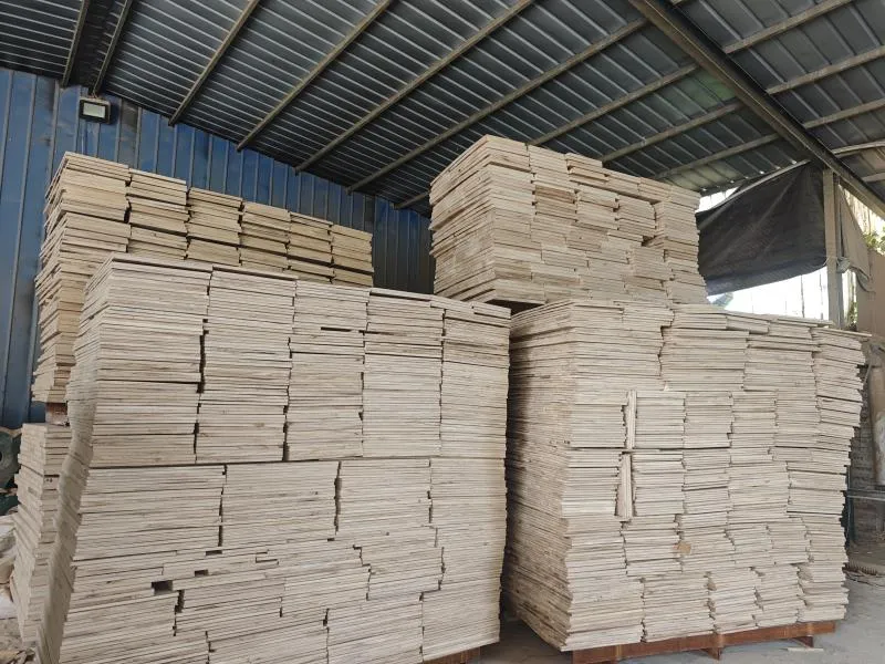 S4s Board Skirting Wood Moulding