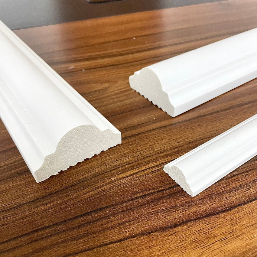 Banruo Floor Decoration White Waterproof Floor Fitting Base PS Simple Skirting Board