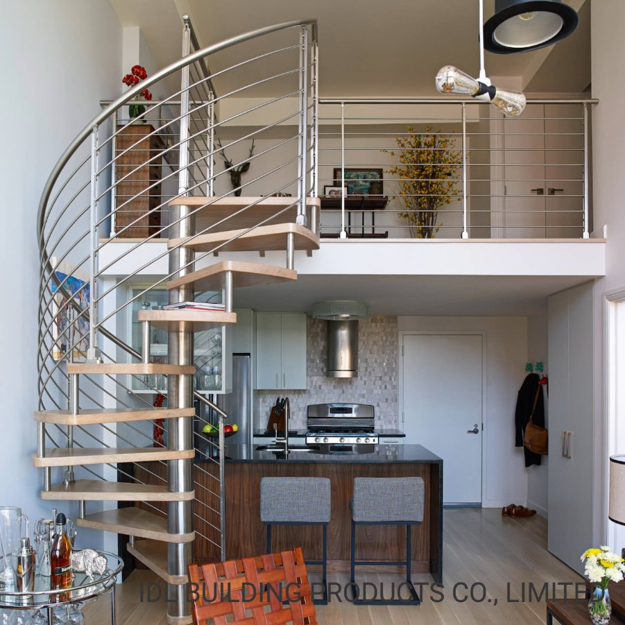 Prefinished Oak Wood Stair Treads for Spiral Stair Staircase with Stainless Steel Handrail