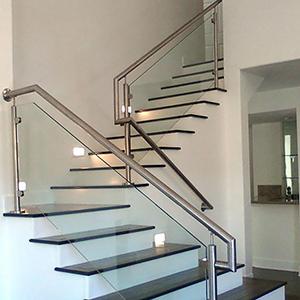 Stainsteel Toughened Glass Balustrades in Balcony or Stairs