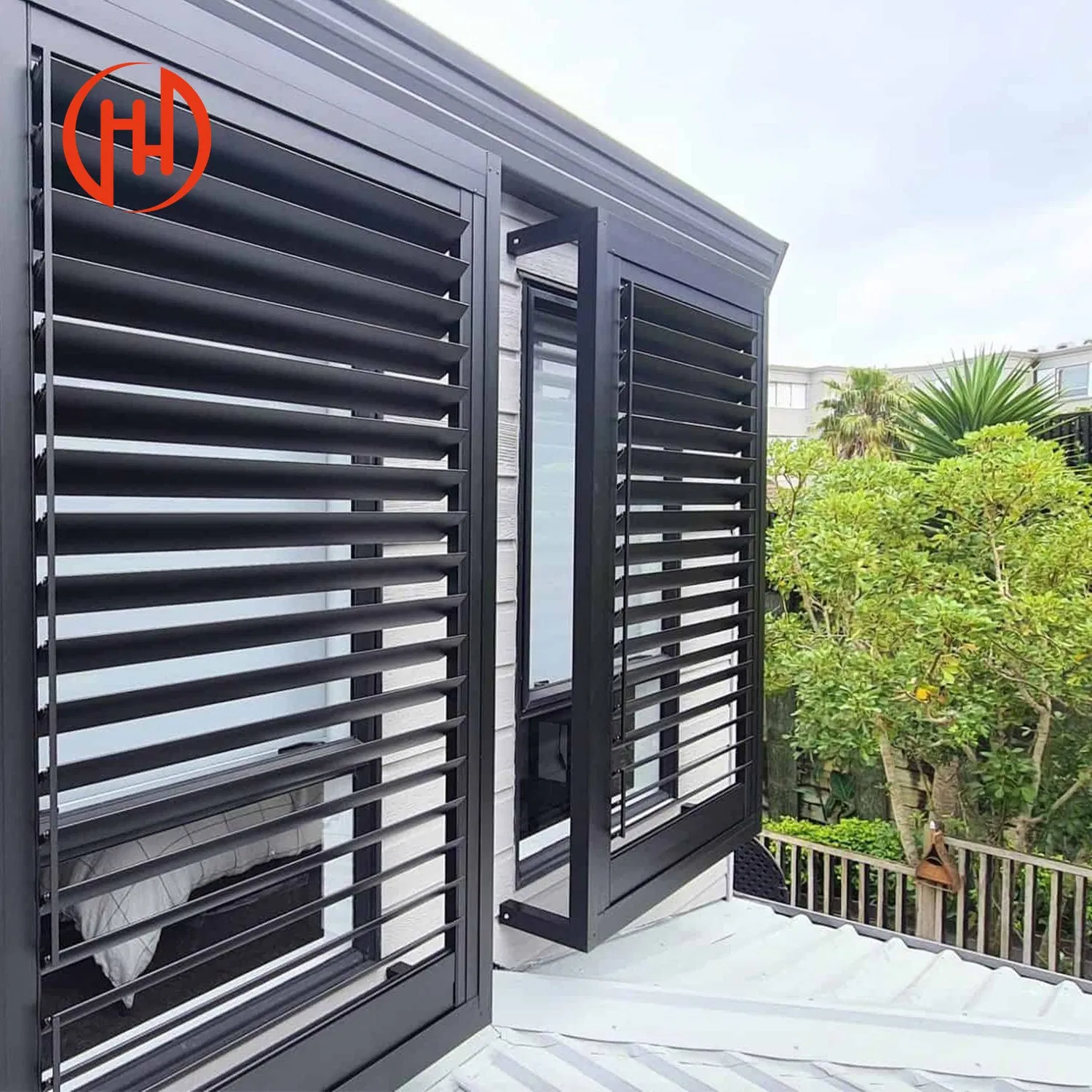 Wholesale Aluminum Shutter Louver Windows Waterproof Louvers Sliding Windows Frame Price
