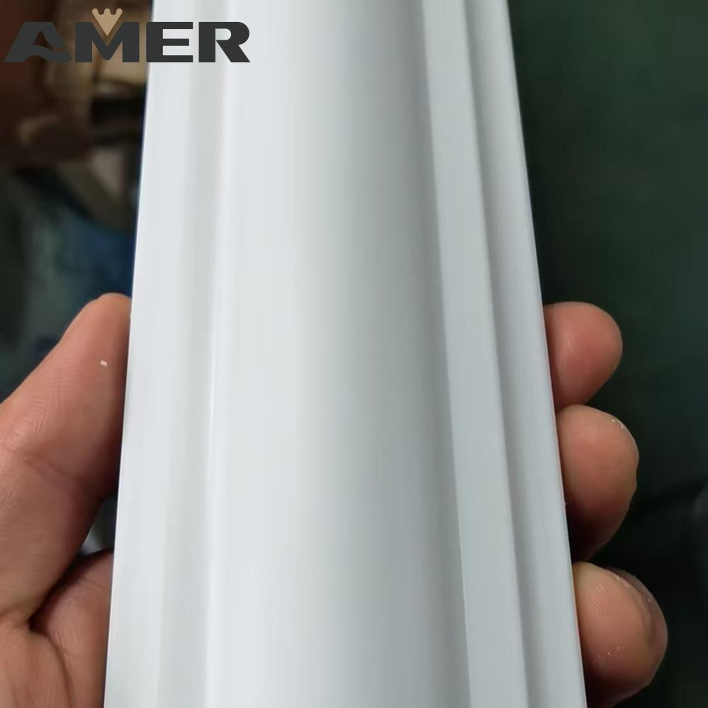 Modern White Primed Wood Waterproof Pine Baseboard Wall Moulding Flexible MDF Skirting Board