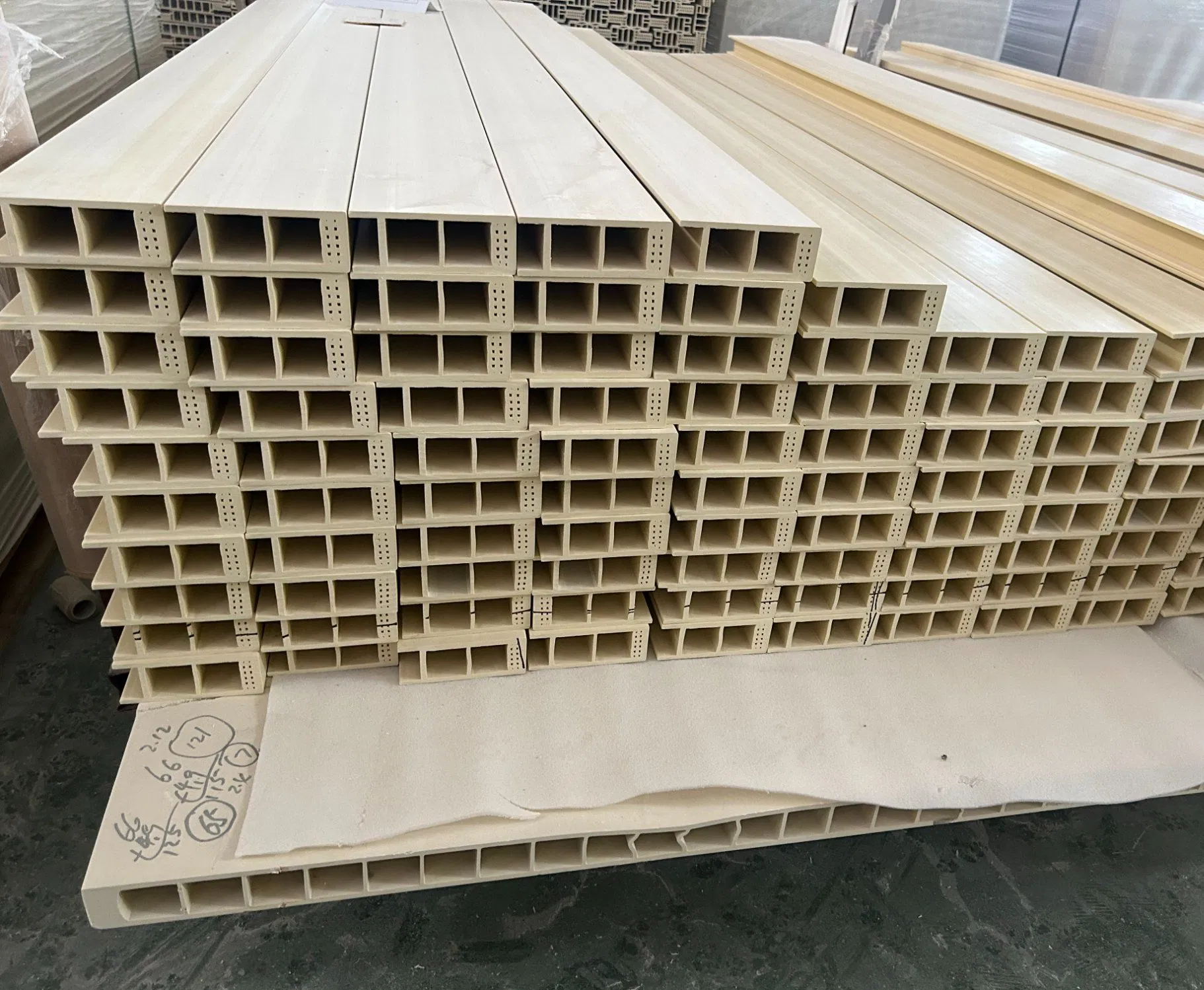 New Design Long-Lasting Interior WPC Door Frame for Green Building Projects