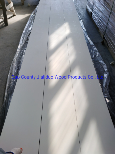 China Manufacturer Sanded S3s Panel Mouldings