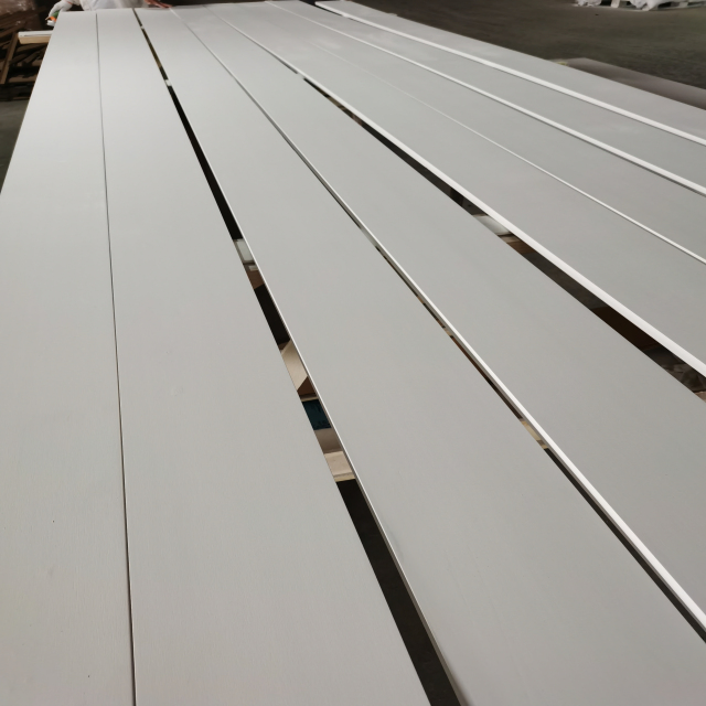 Primed Finger Jointed Pine Solid Wood Mouldings