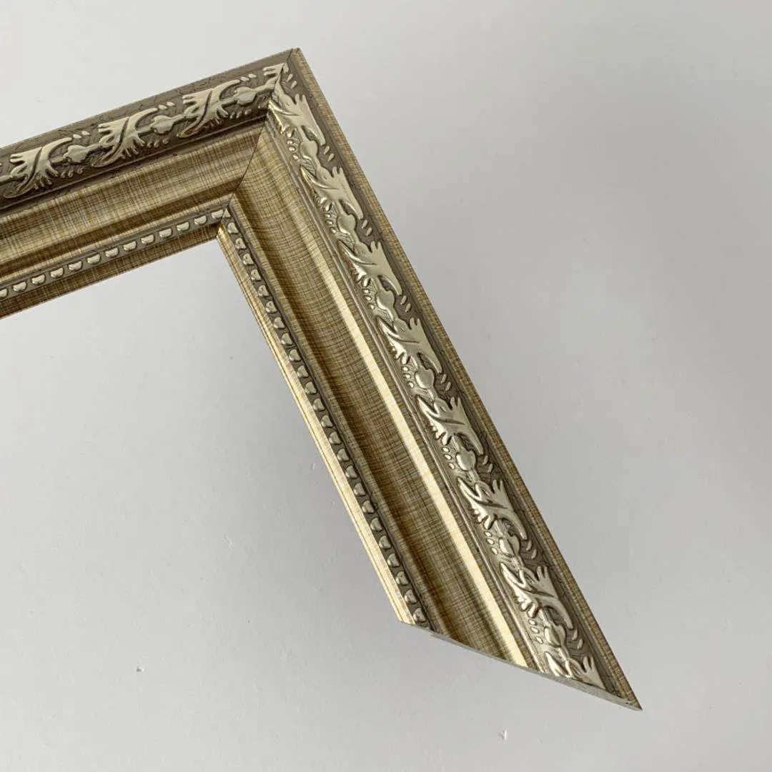 Antique Vintage European Style Picture Frame Moulding Handmade Gold Foil Luxurious Photo Frames Moulding Rustic Oil Painting Frame Moulding