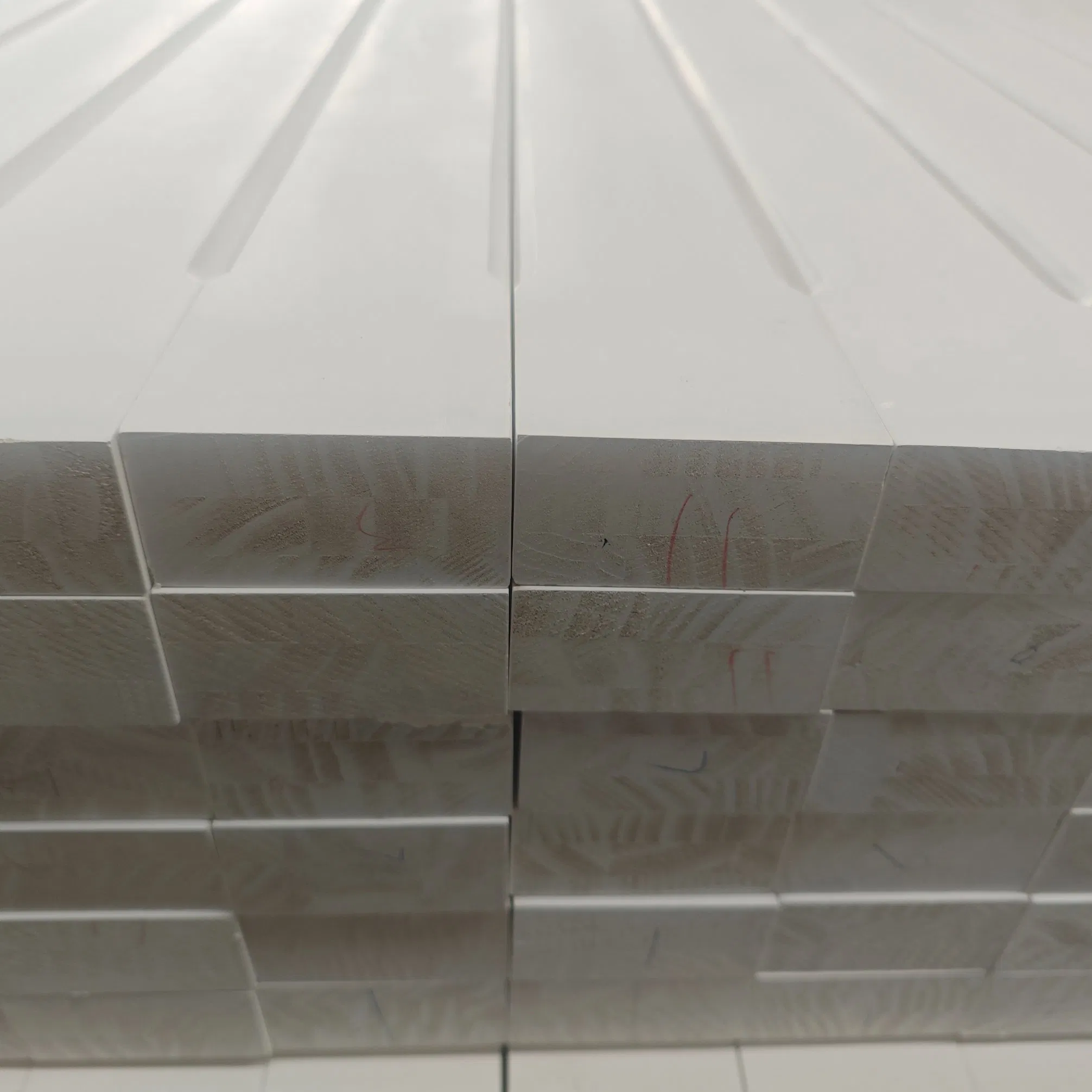 White Primed Wooden S3s / S4s Board Skirting Wood Moulding for Stairs Finger-Joint Primed Pine