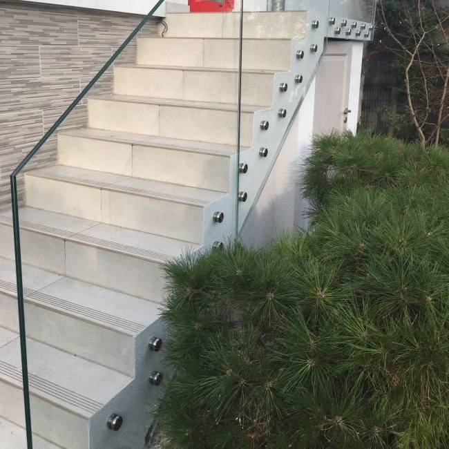 Exterior Stair Glass Railing Standoff Glass Balustrade